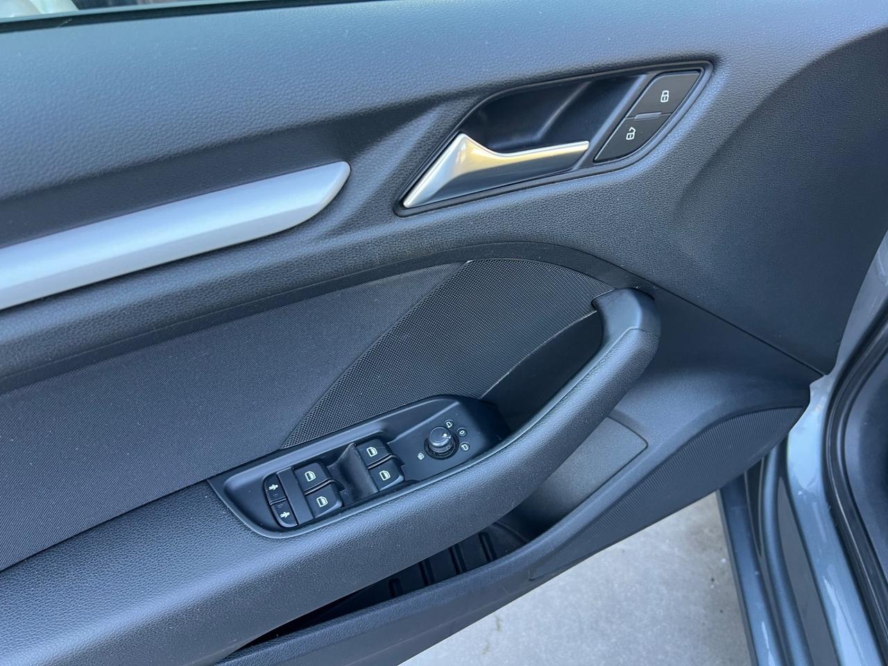 Audi A3 SPB 1.6 TDI Ambiente