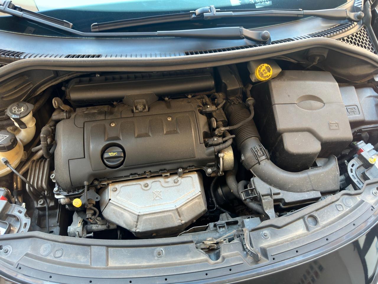 Peugeot 207 1.4 VTi 95CV SW XS Ciel
