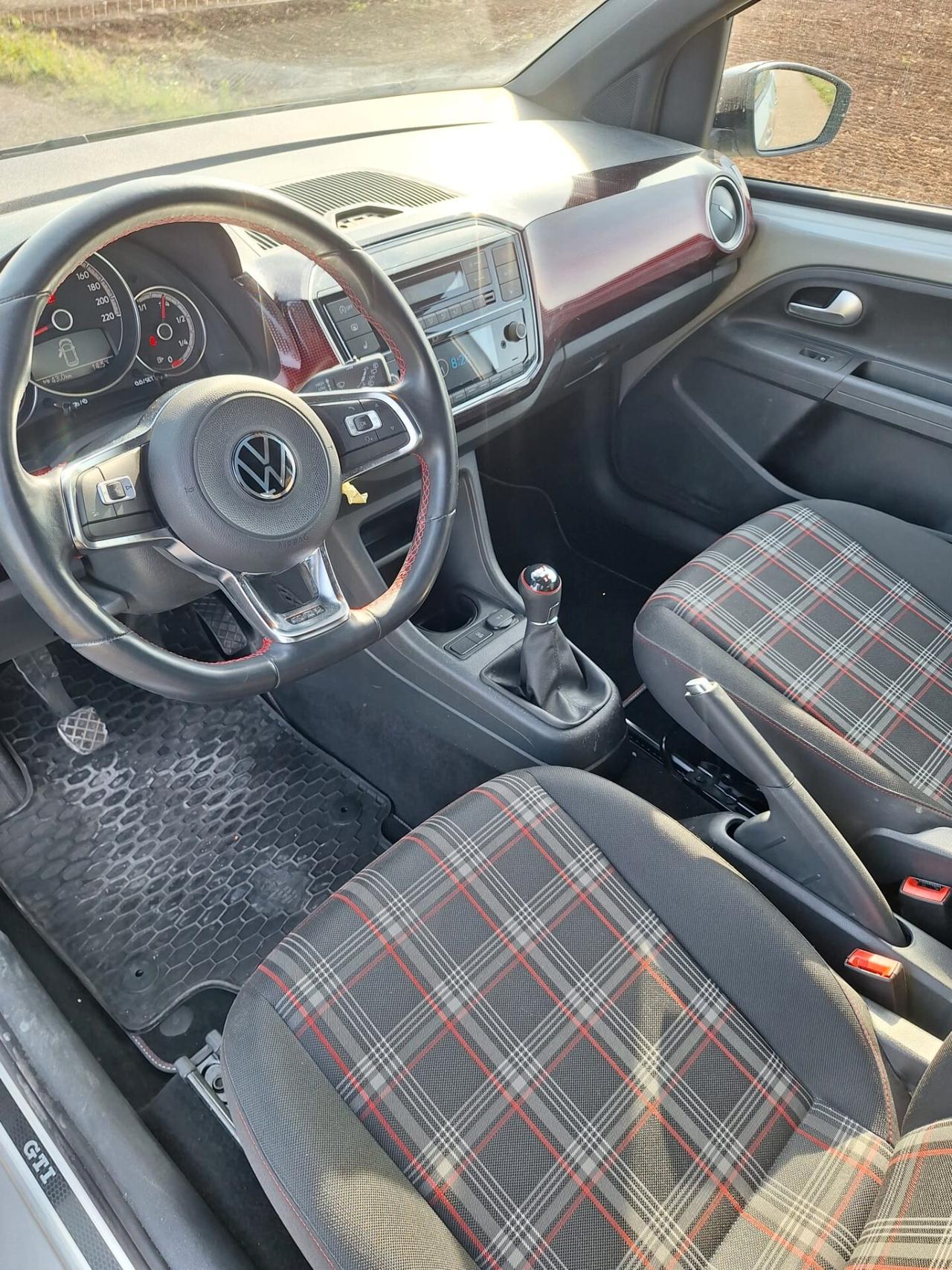 Volkswagen up! 1.0 TSI 5p. GTI km 65000