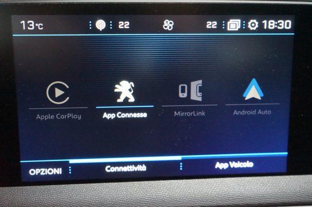 PEUGEOT 3008 BlueHDi 130 S&S Business