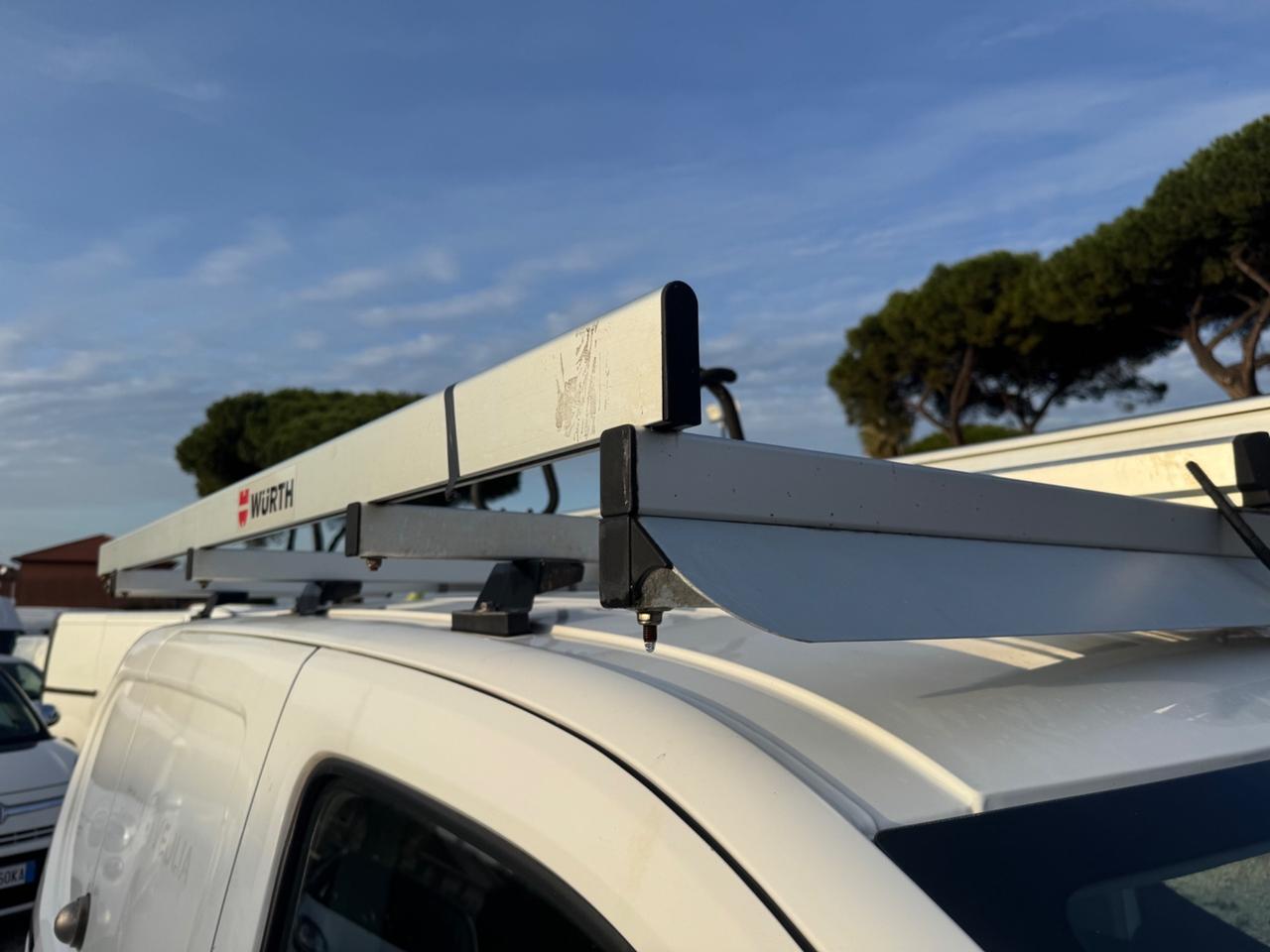 Peugeot partner 3 POSTI