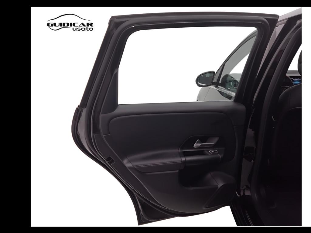 Mercedes-Benz Classe B - W247 2018 - B 180 d Sport auto