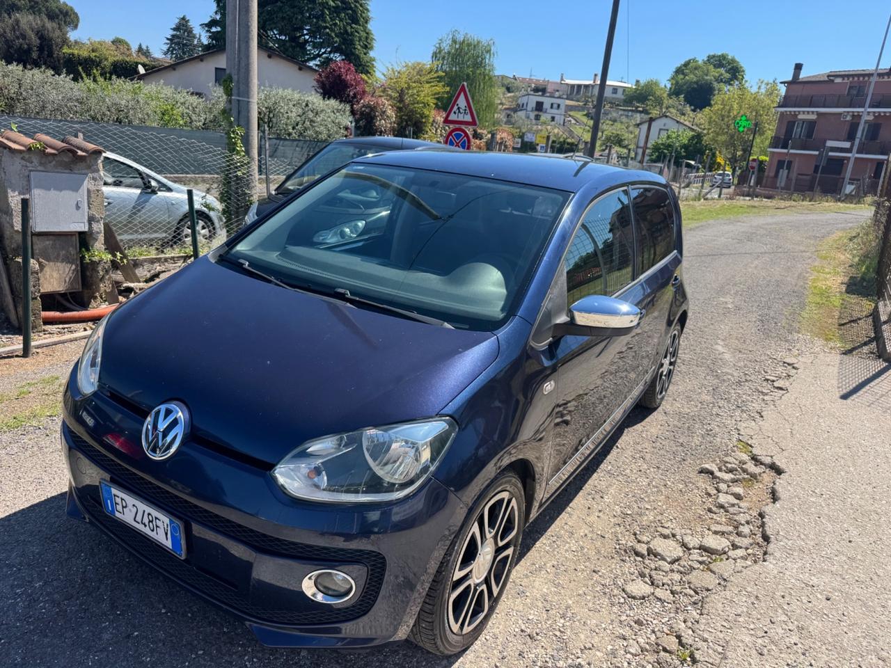 Volkswagen up! 1.0 75 CV 5p. high neopatentati
