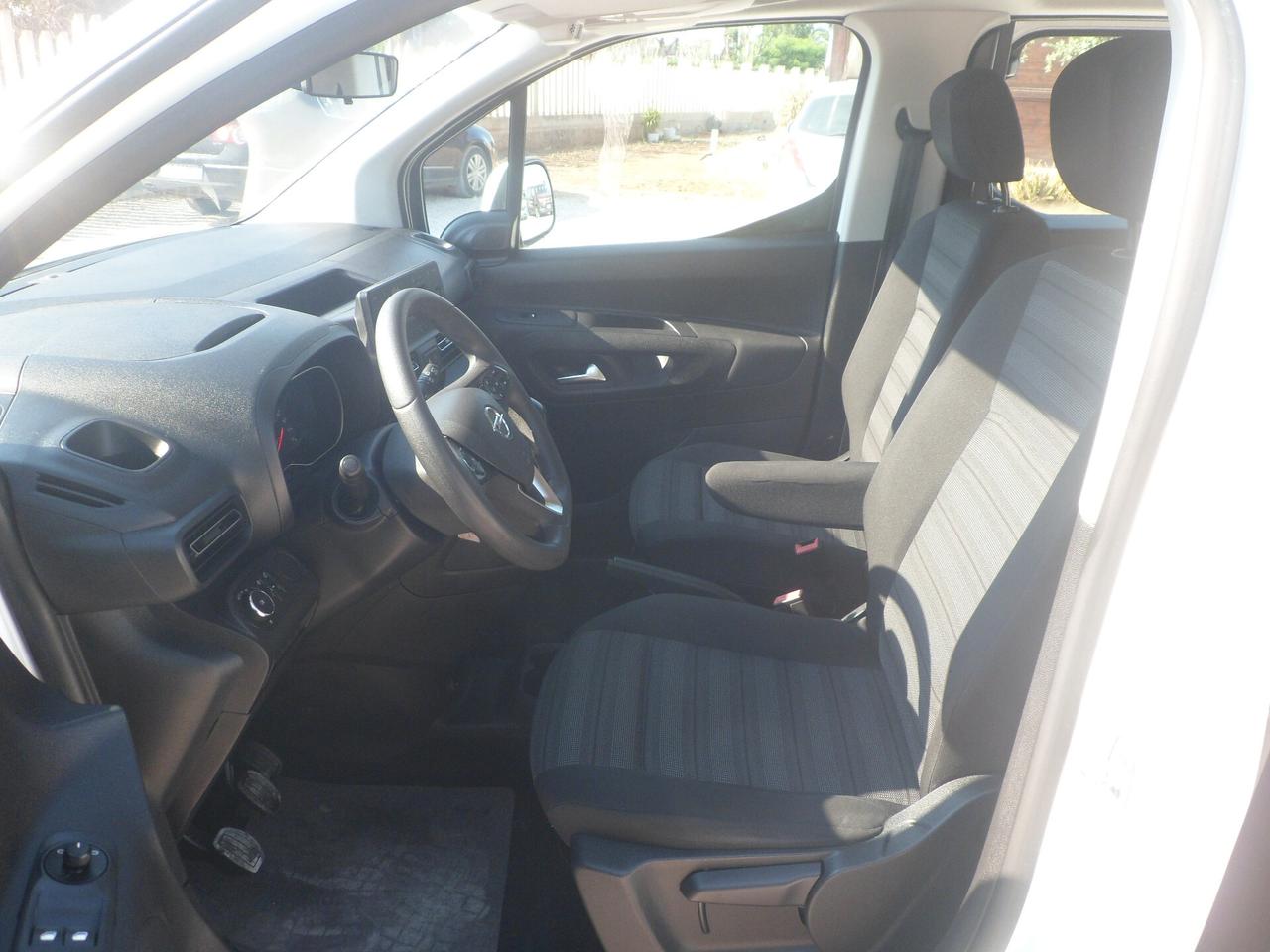 Opel Combo 5 posti autocarro