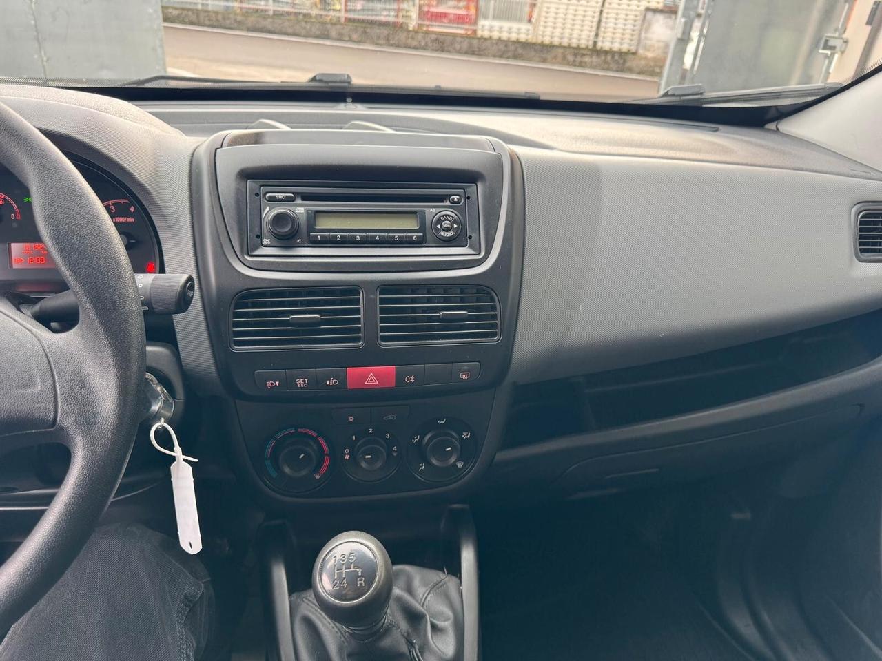 Opel Combo 1.4 95CV PC-TN Elective