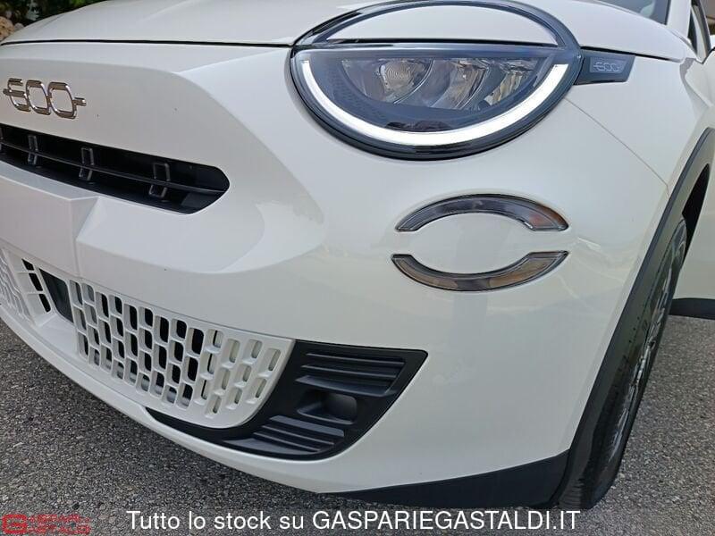 FIAT 600 Hybrid 100 CV DCT MHEV