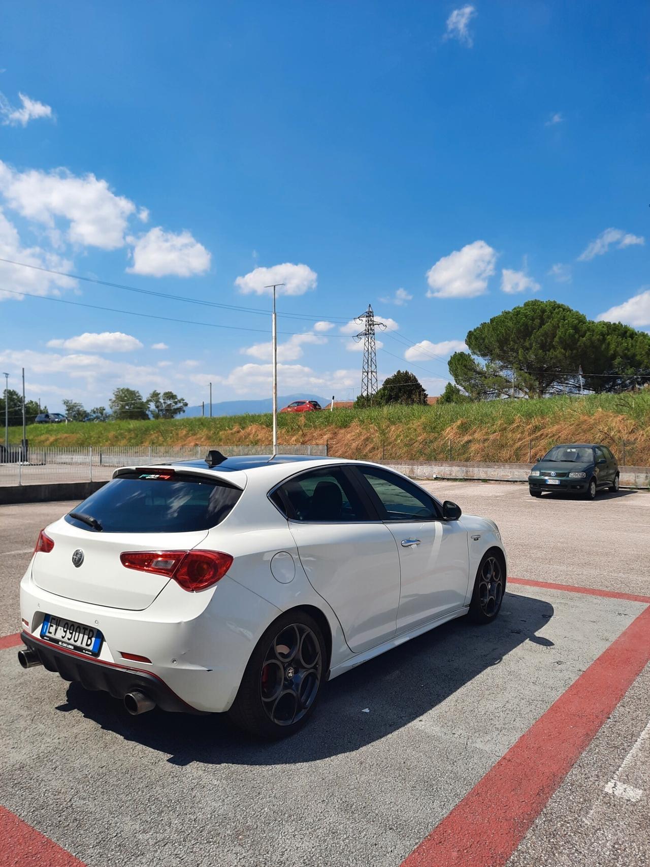 Alfa Romeo Giulietta 1.4 Turbo 120 CV GPL Progression OK NEOPATENTATI