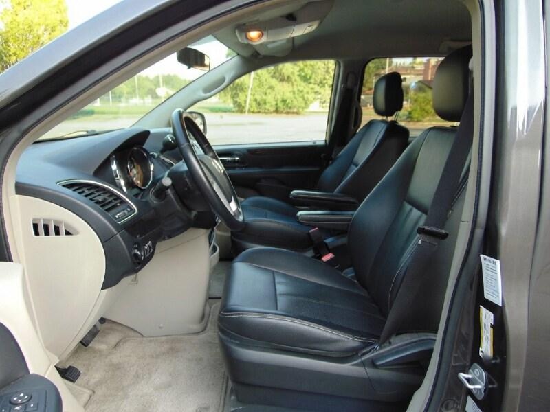 LANCIA Voyager Voyager 2.8 Turbodiesel Silver 1...