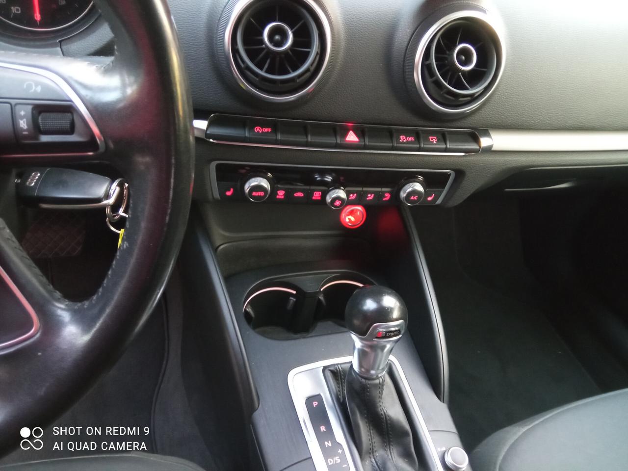 Audi A3 1.6 TDI SPB S TRONIC 105CV