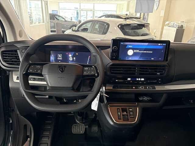 Peugeot Expert 2.0 BlueHDi 180 CV EAT8 Long