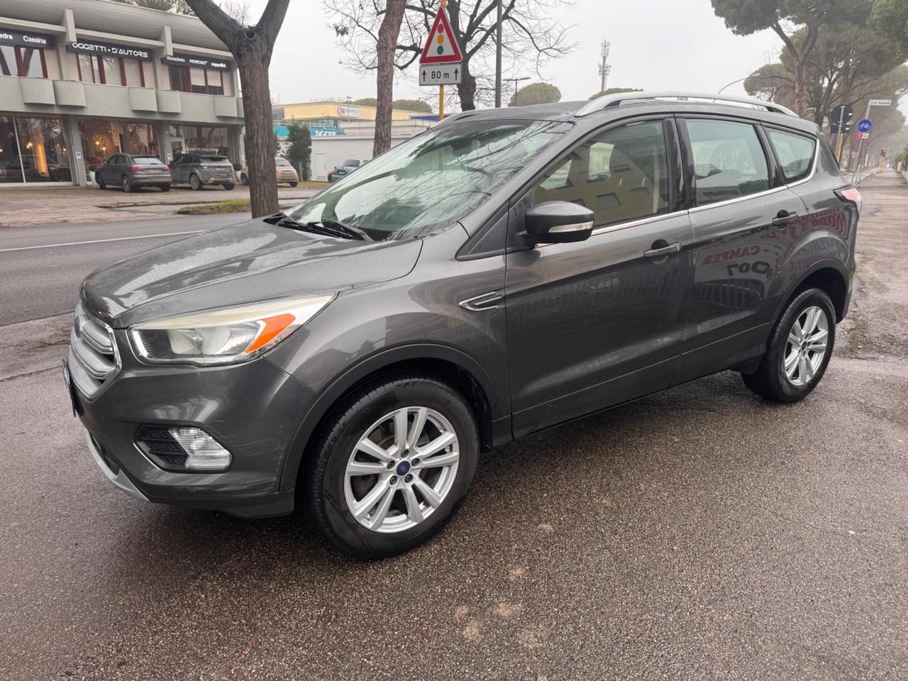 Ford Kuga 1.5 TDCI 120 CV 2WD ST-Line garanzia 12 m