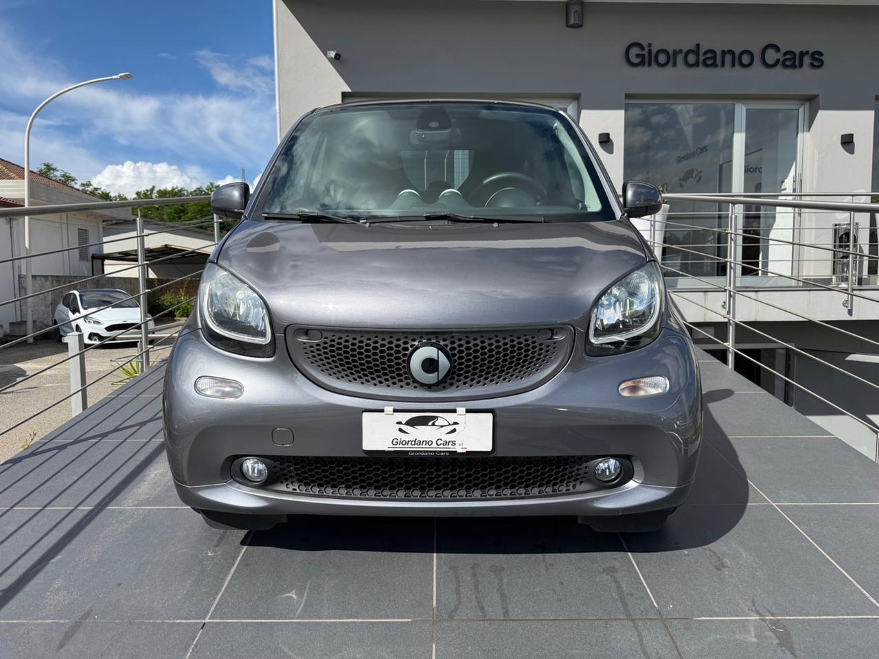 Smart ForTwo 70 1.0 twinamic Passion per neopatentati