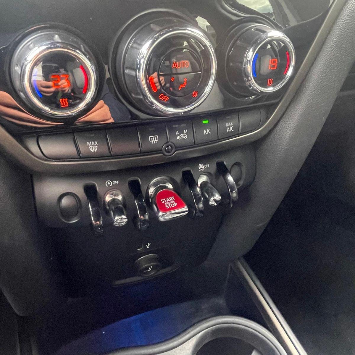 MINI - Countryman - Cooper D Busin. ALL4 Aut.