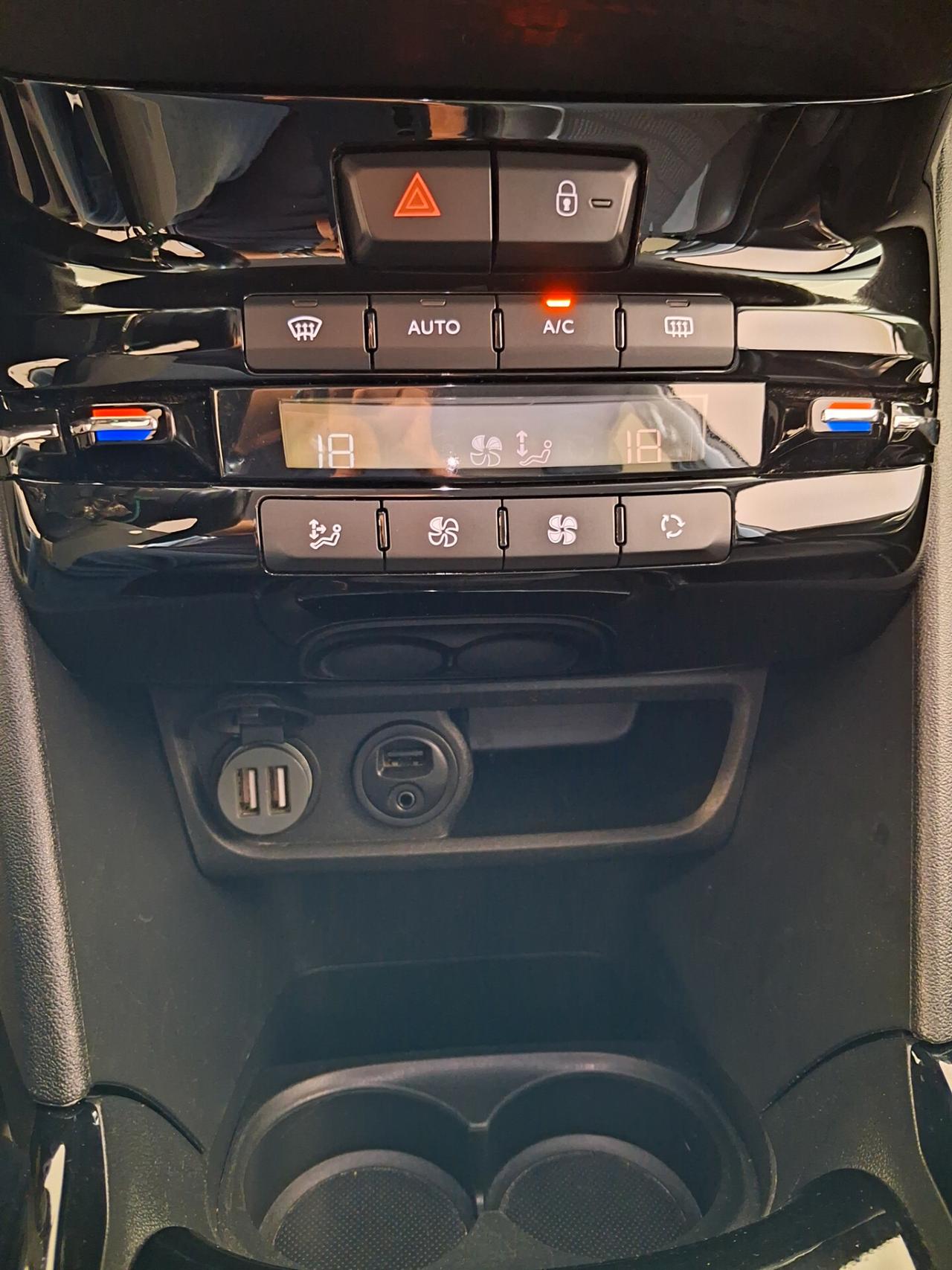 Peugeot 2008 BlueHDi 100 Allure