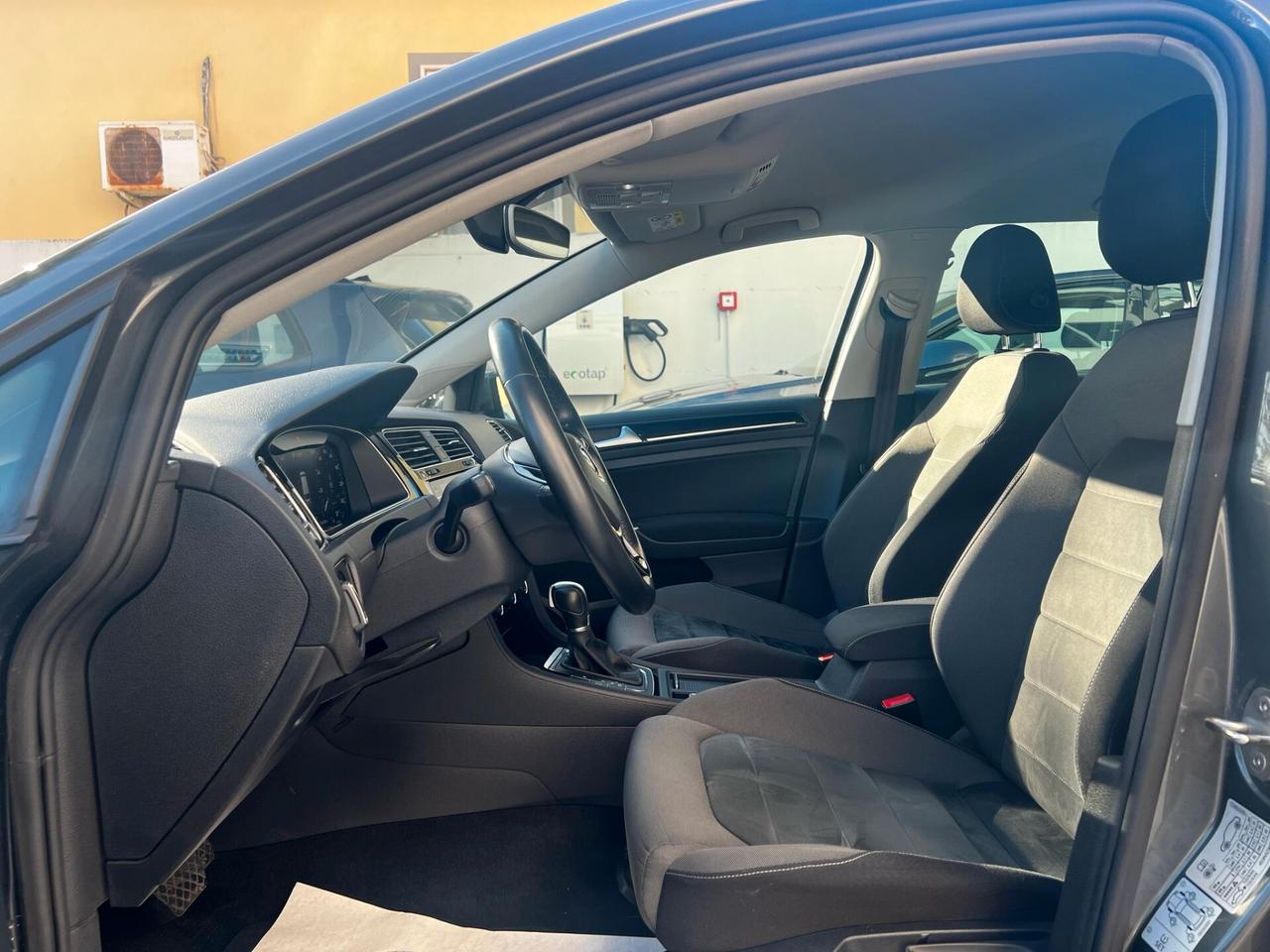 Volkswagen Golf Variant Golf Variant 1.6 TDI 115 CV DSG Highline BlueMotion Tech.