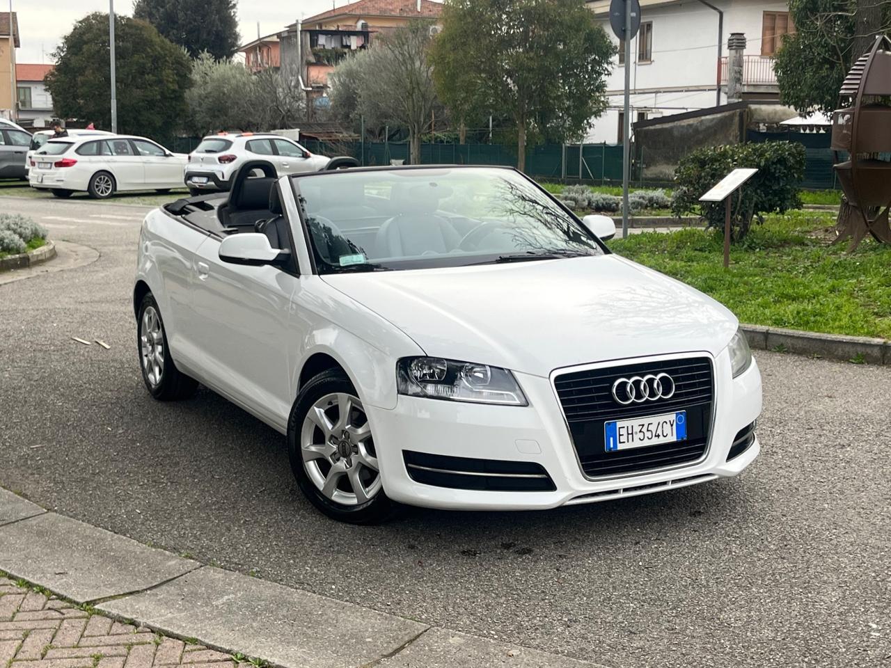 Audi A3 Cabrio 1.6 TDI NEOPATENTATI - 2011