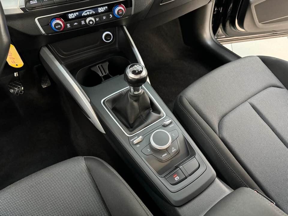 Audi Q2 1.6 TDI 116/CV SPORT MANUALE