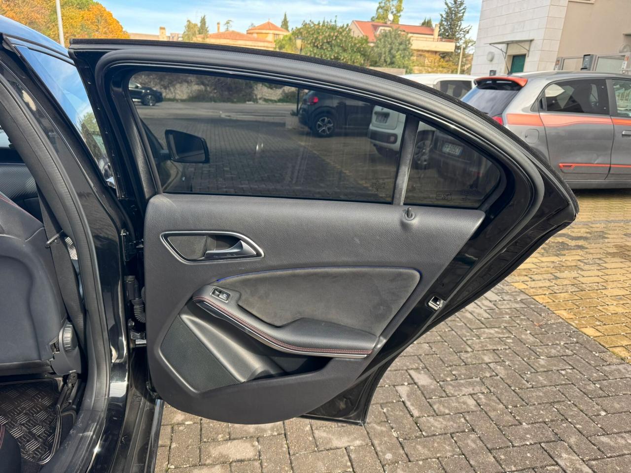 Mercedes-benz A 180 d AUTOMATIC PREMIUM,AMG,TETTO,FULL