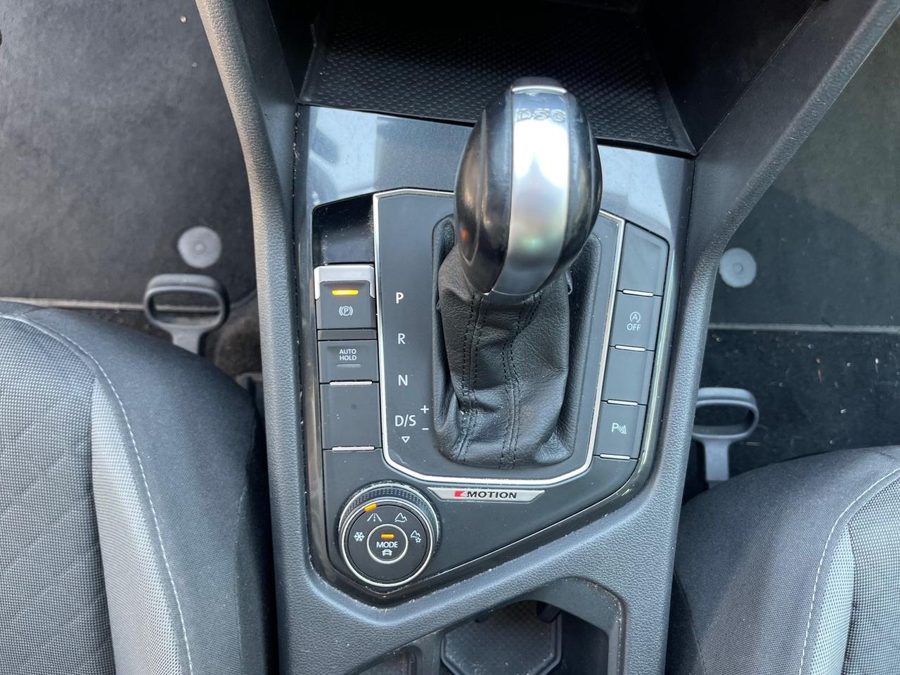 Volkswagen Tiguan Business 2.0 TDI #6539
