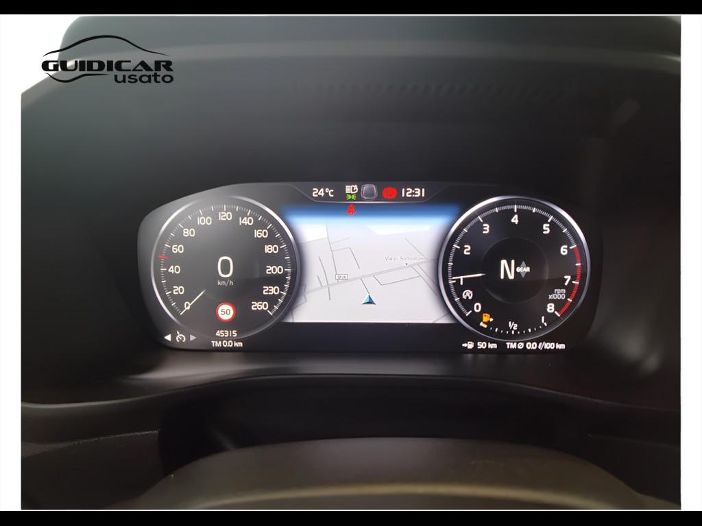VOLVO XC40 - XC40 1.5 t2 Momentum Pro my21