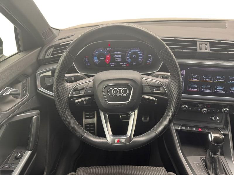 AUDI Q3 40 TDI QUATTRO S TRONIC BUSINE