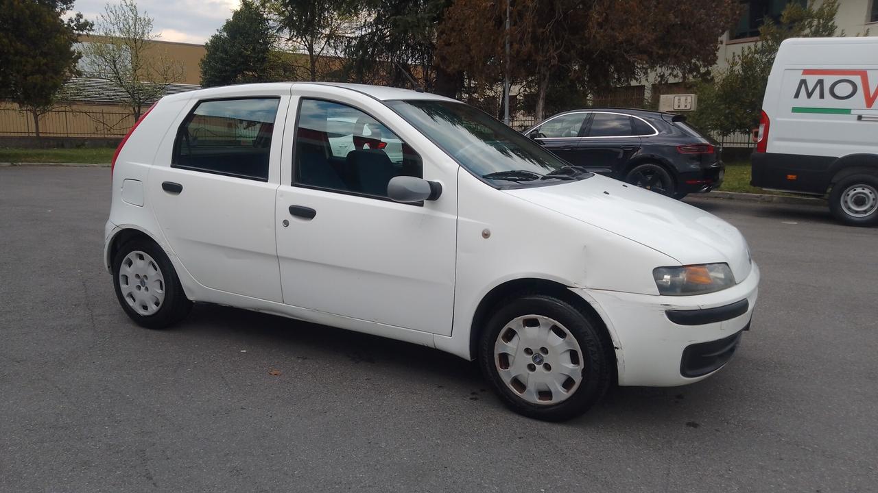 Fiat Punto 1.2i cat 5 porte 100milakm NEOP 2003