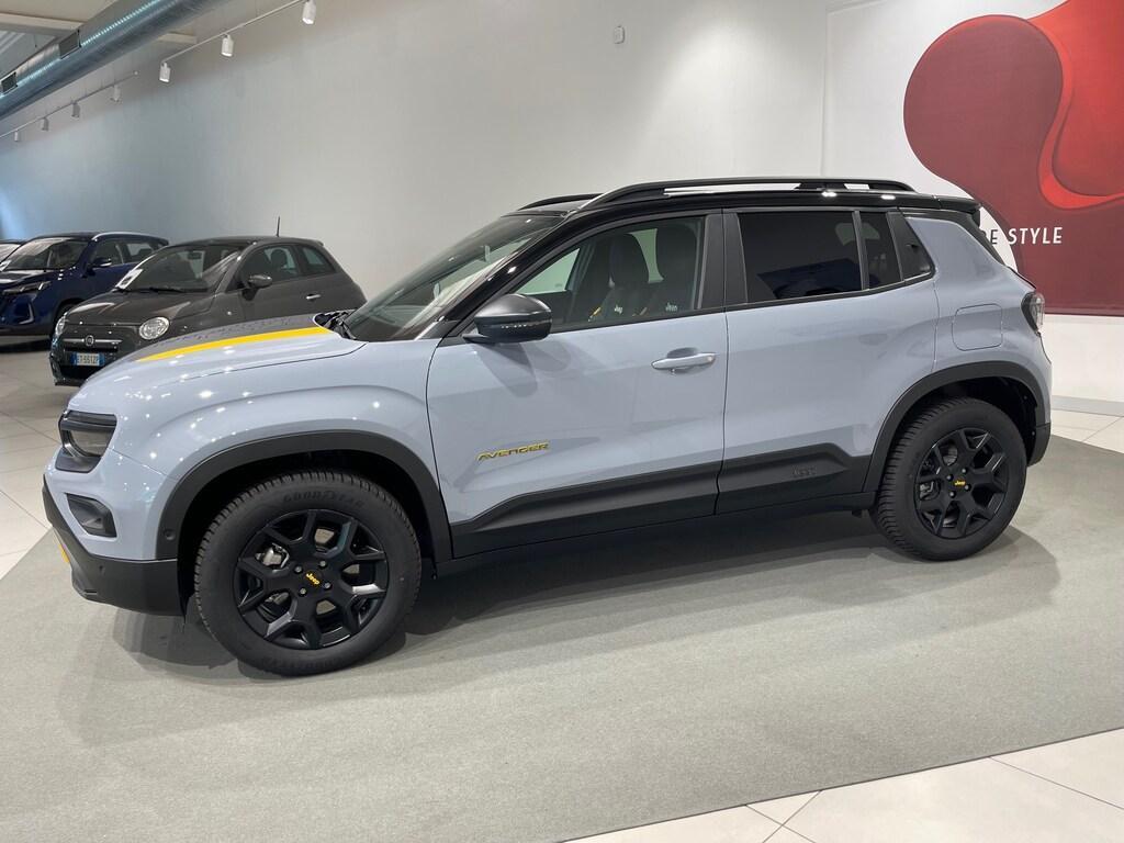 Jeep Avenger 1.2 turbo e-hybrid The North Face 4xe 136cv edct6