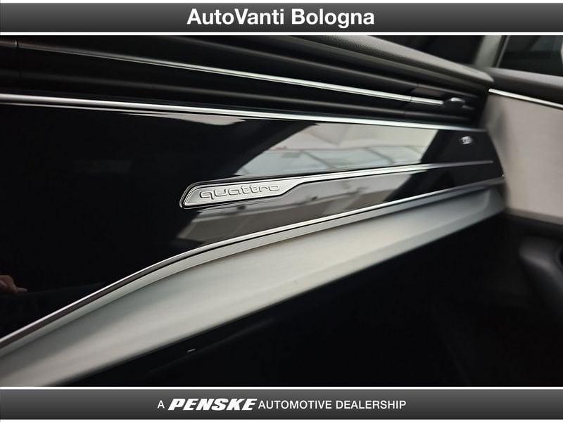 Audi Q8 Q8 3.0 tdi mhev S line edition quattro 286cv tiptronic
