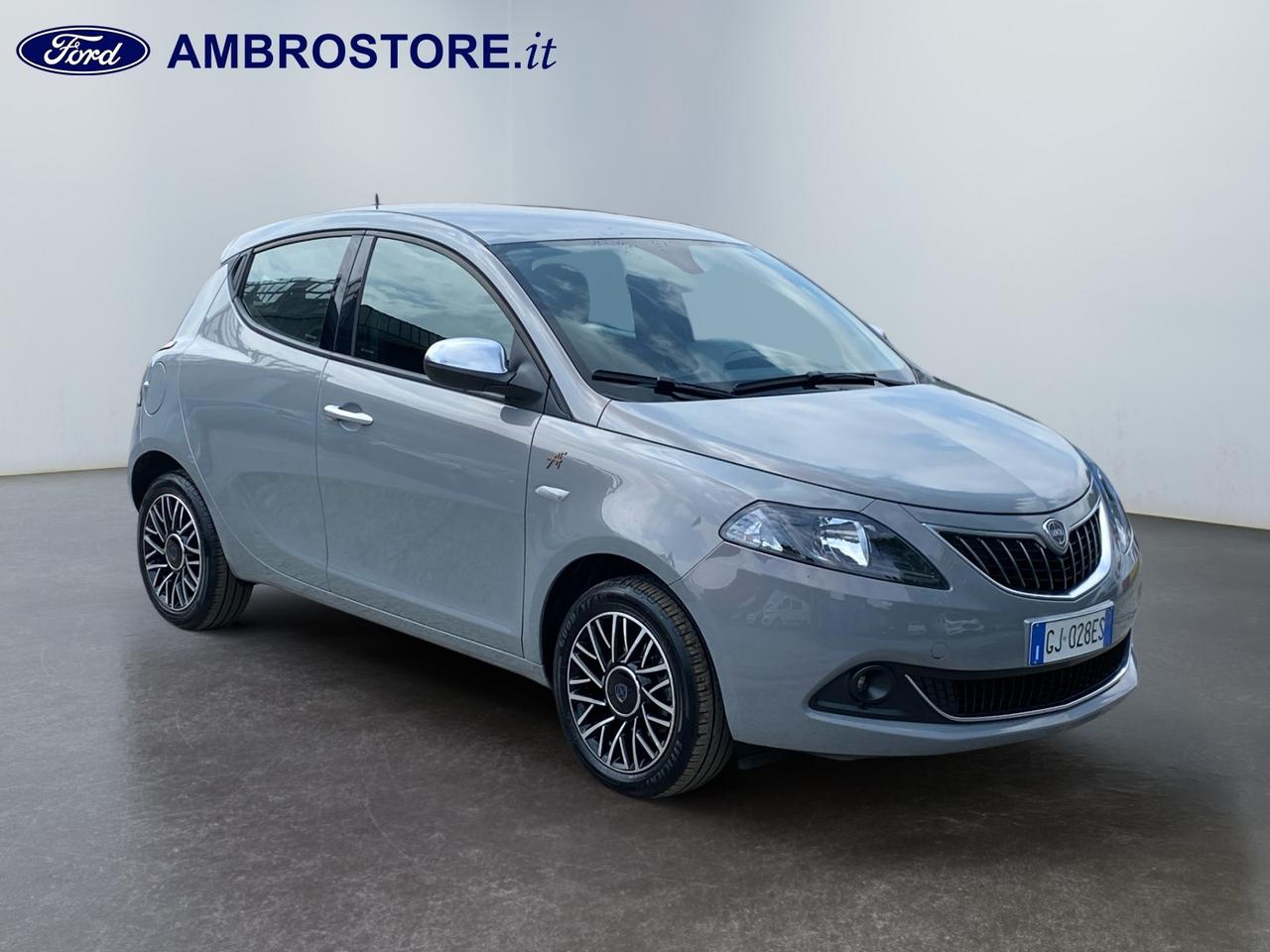 LANCIA Ypsilon III 2021 - Ypsilon 1.0 firefly hybrid Gold s&s 70cv