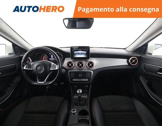 MERCEDES-BENZ CLA 180 d Premium