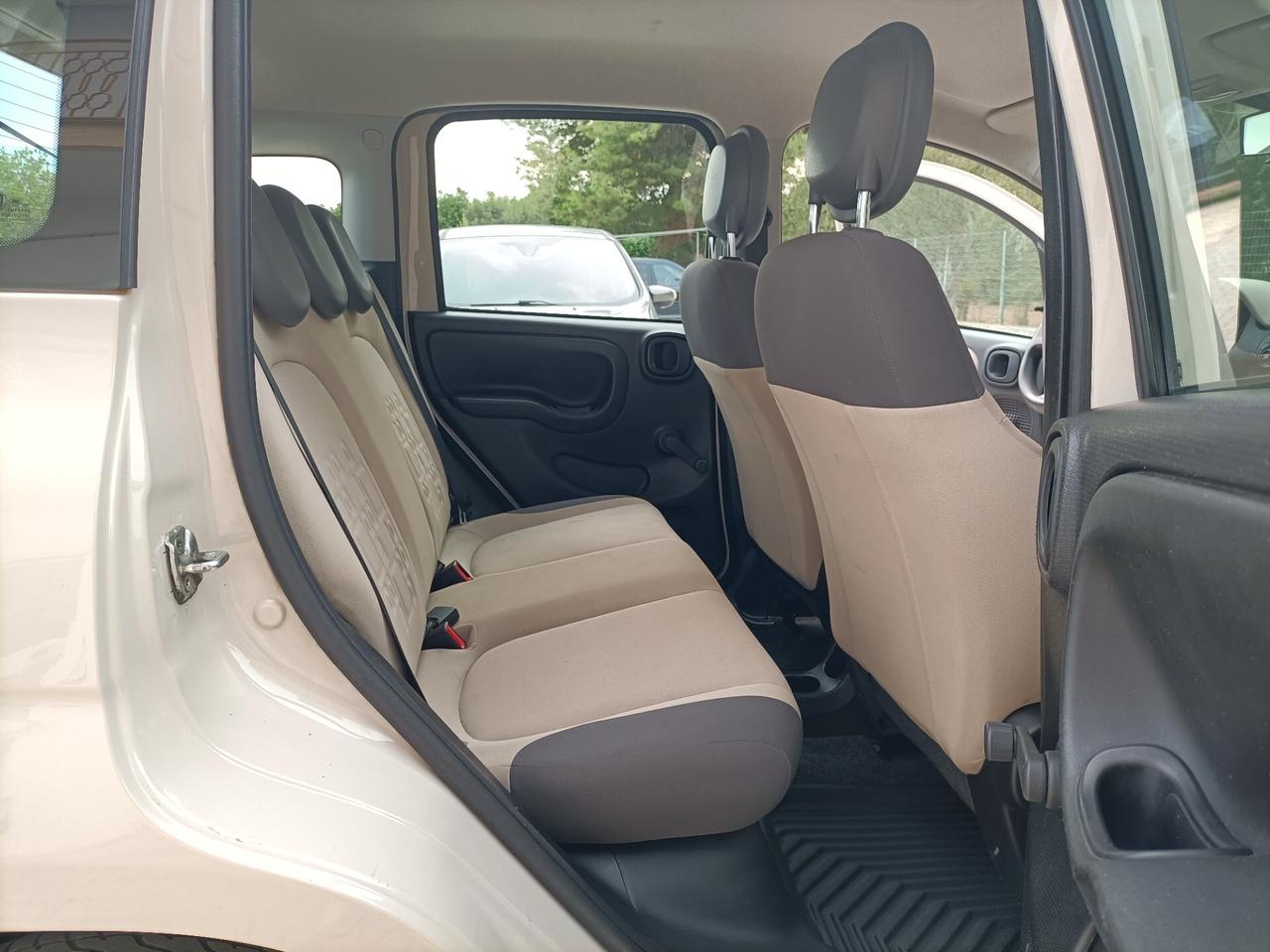 Fiat Panda 0.9 TwinAir Turbo Natural Power Lounge