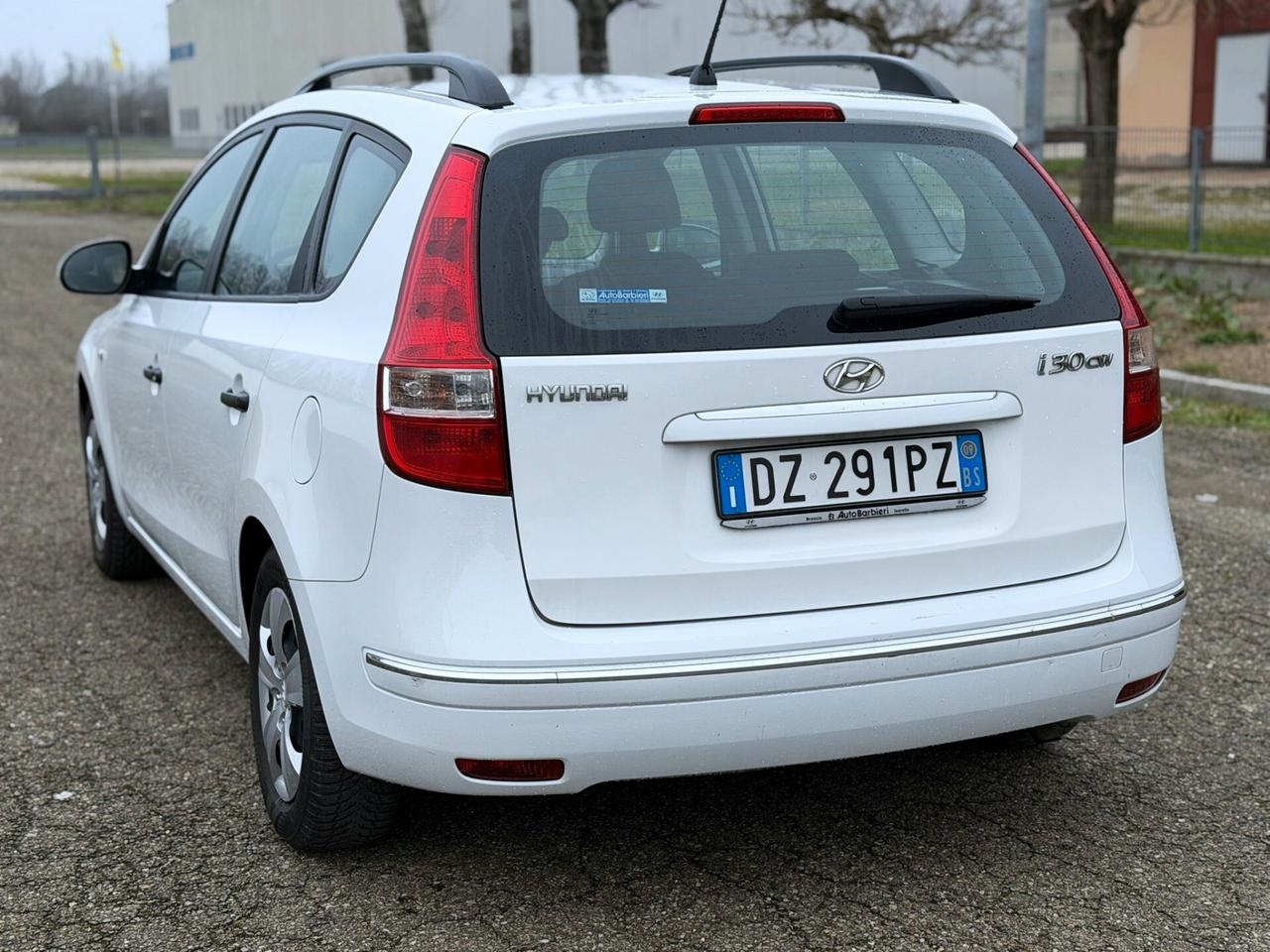 Hyundai i30 SW 1.4 BENZINA GPL