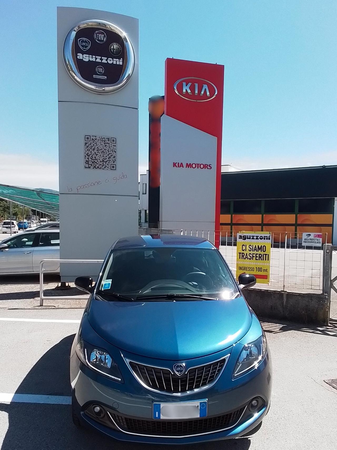 Lancia Ypsilon 1.0 FireFly 5 porte S&S Hybrid Ecochic Gold