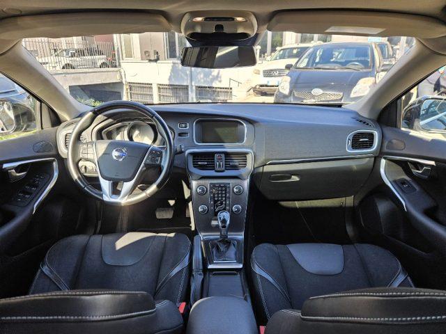 VOLVO V40 D3 Geartronic