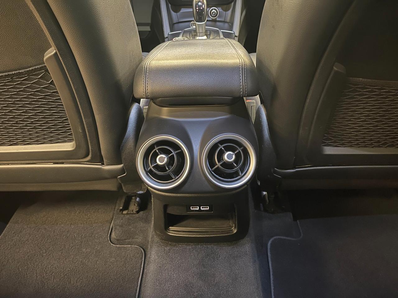 Alfa Romeo Stelvio 2.2 Turbodiesel 210cv AT8 Q4 Executive