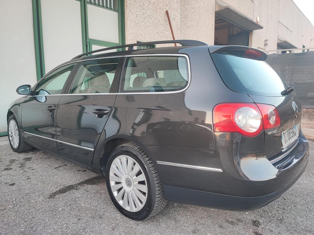 Volkswagen Passat 2.0 TDI DIESEL BASSI CONSUMI 2007