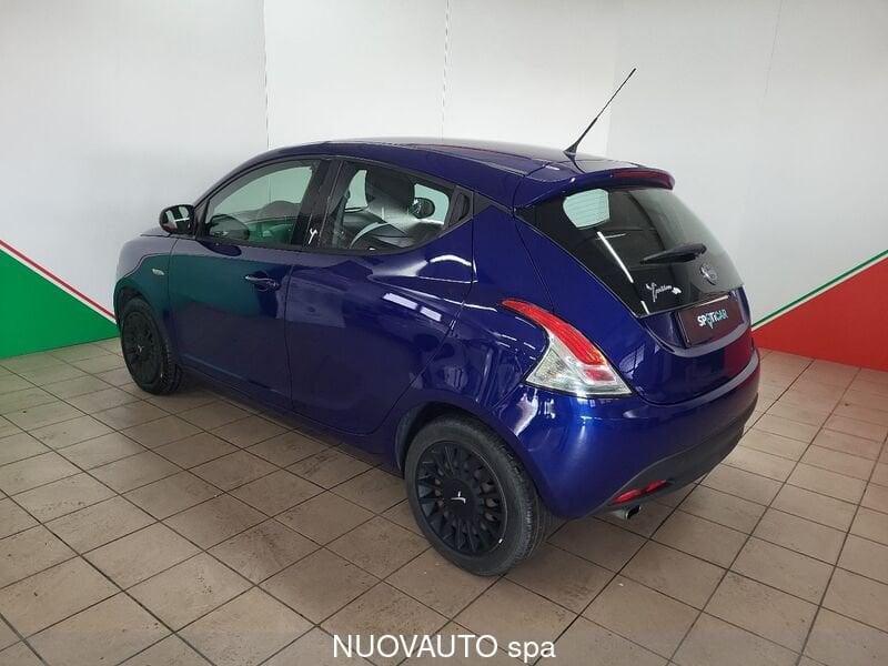 Lancia Ypsilon 1.2 69 CV 5 porte Silver