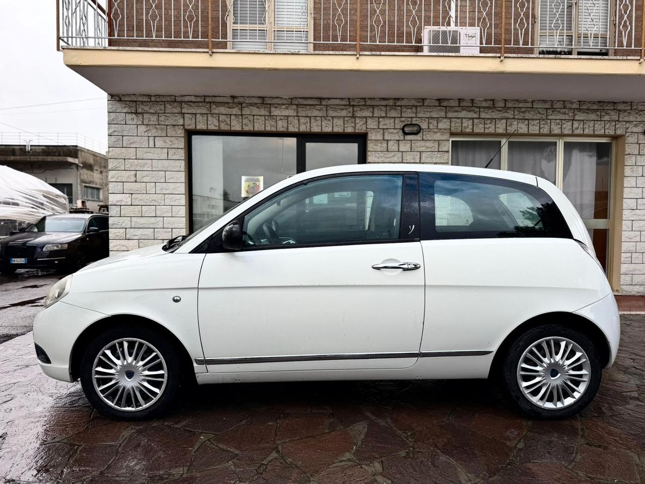Lancia Ypsilon 1.2 69 CV Diva