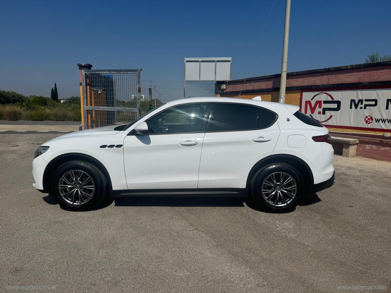 ALFA ROMEO STELVIO SUPER 2.2 MJ 180CV AT8 Q4 AUTOMATICA