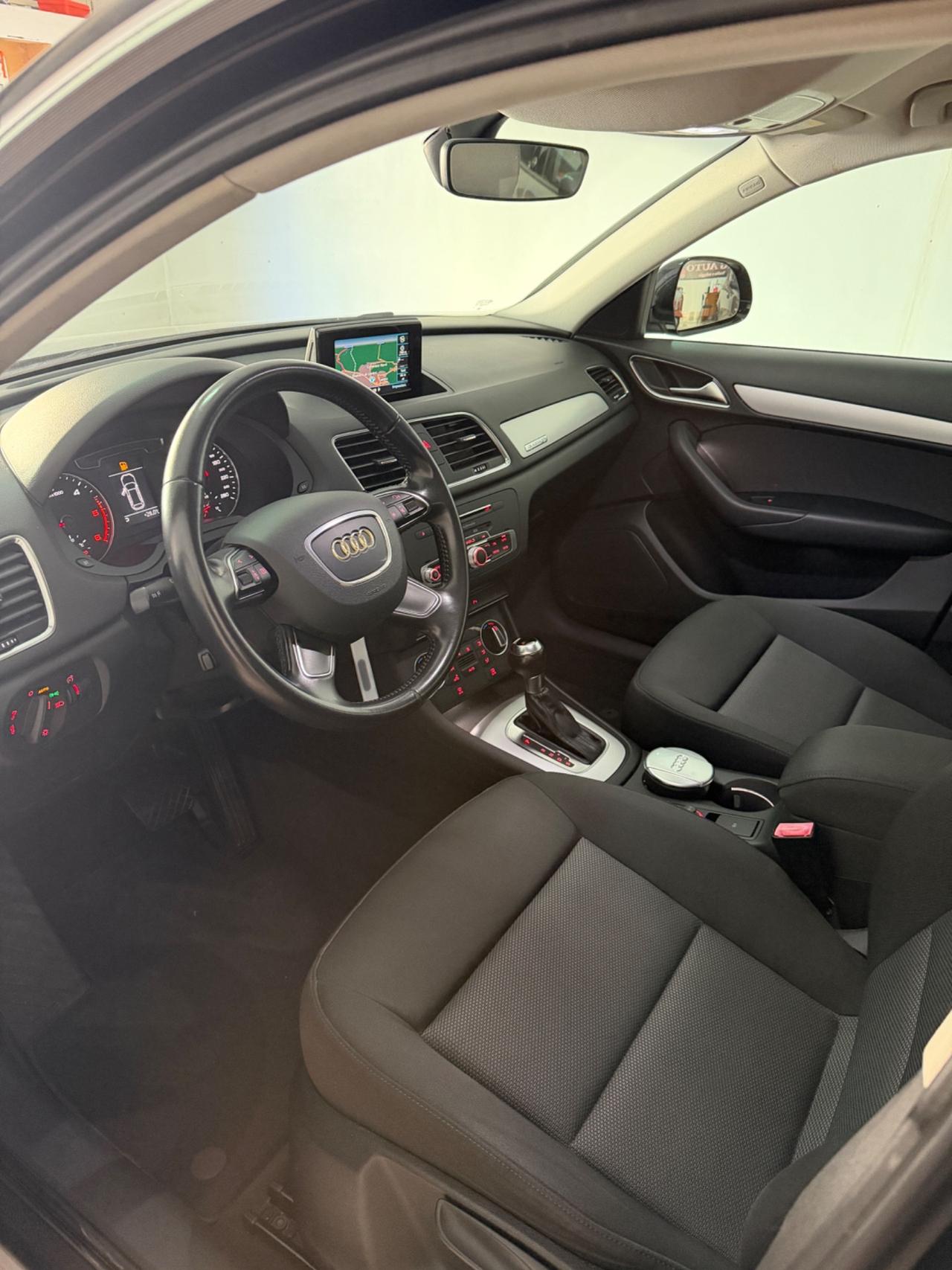 Audi Q3 2.0 TDI 150 CV quattro Sport