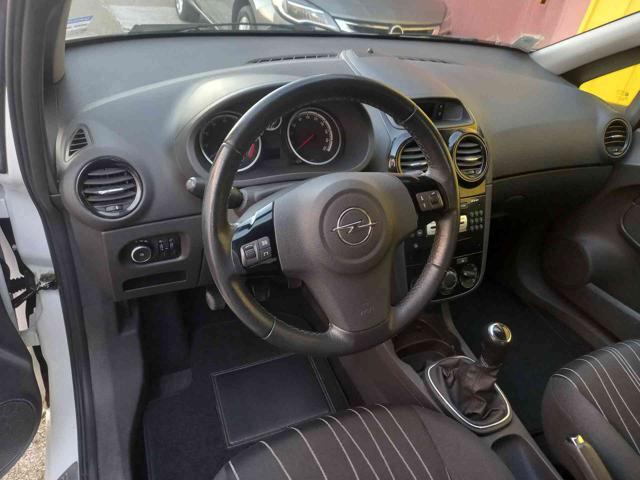 OPEL Corsa 1.2 3 porte Sport NEOPATENTATI