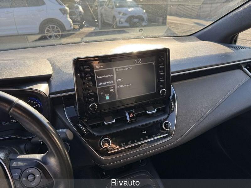 Toyota Corolla 1.8 Hybrid Style