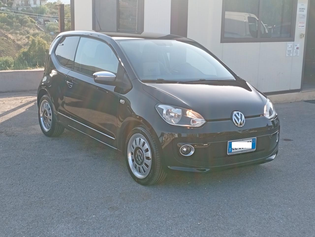 Volkswagen up! 1.0 75 CV 3p. high