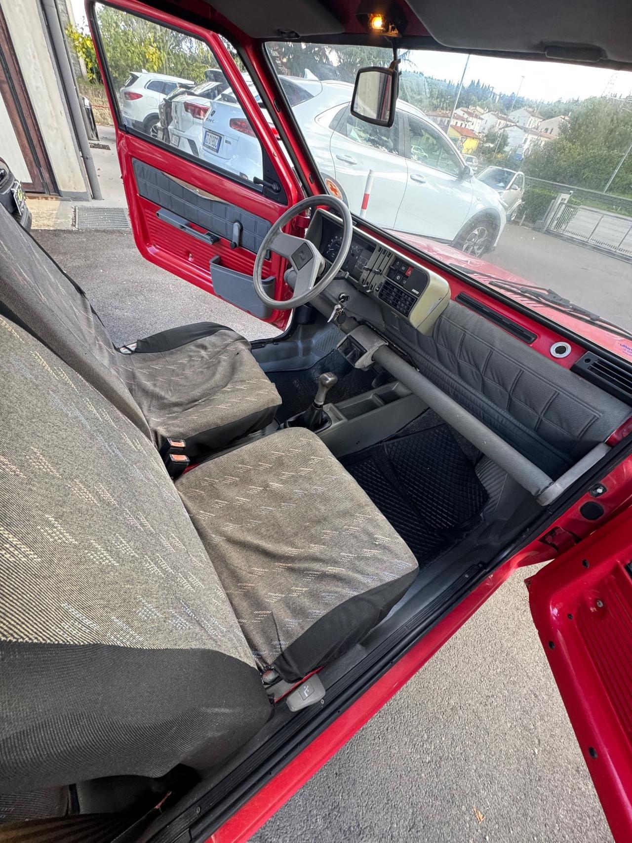 Fiat Panda 900 i.e. cat Young