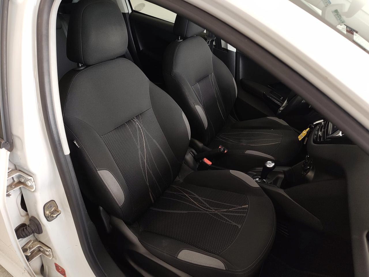 Peugeot 208 AUTOMATICA TETTO/NEOPATENTATI