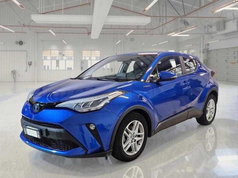 TOYOTA C-HR 1.8H 98CV E-CVT Business