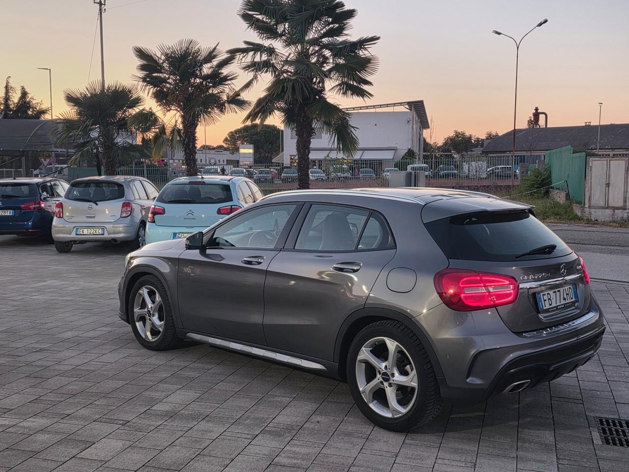 Mercedes-benz GLA 220 d Automatic 4Matic Premium Finanziabile