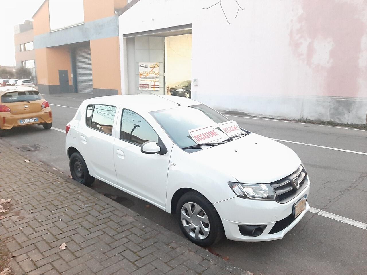Dacia Sandero 1.2 GPL 75CV Lauréate IDEALE PER NEO PATENTATI