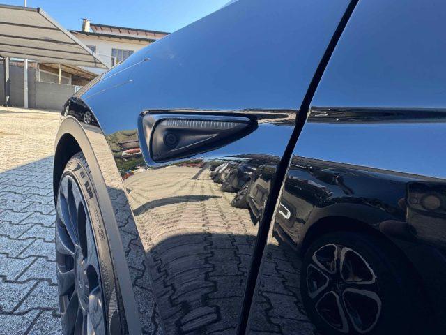 TESLA Model Y Performance AWD