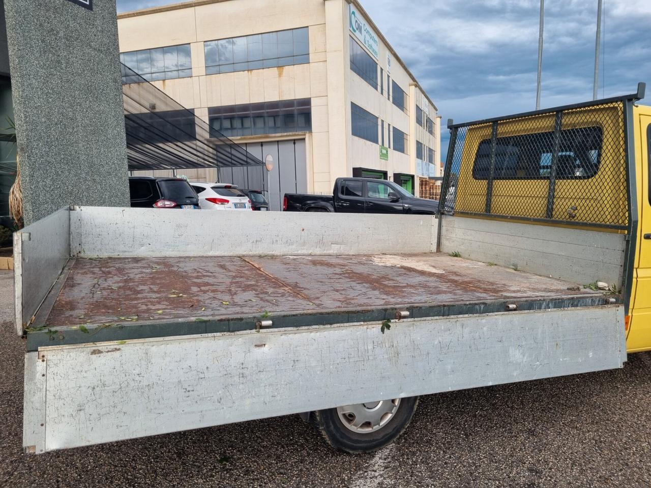 MERCEDES-BENZ 2.2 DIESEL 130CV CASSONE